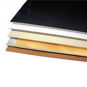 Cartoncino pressato pesante grigio 50x70 mm.2,8